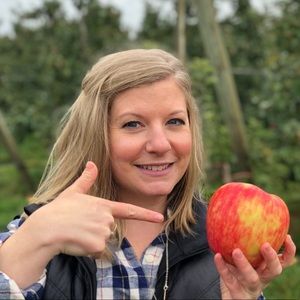 Meet your Posher, Leah